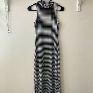 Mock neck, Black & white Maxi Dress